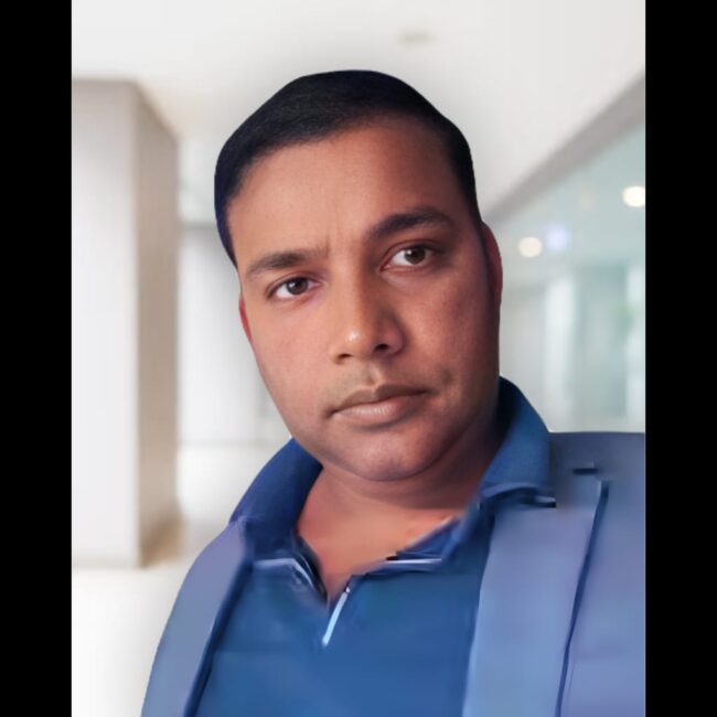DR. KUNDAN TIWARI